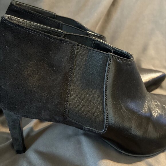 rag & bone Beha Chelsea Size US 8 / EU 38 Black Leather & Suede Bootie - Picture 3 of 9